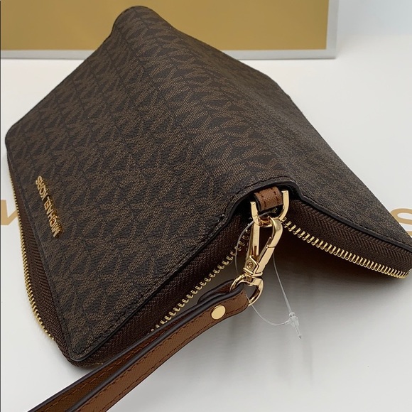 Michael Kors Jet Set Travel Phone Wallet Wristlet - Picture 4 of 16